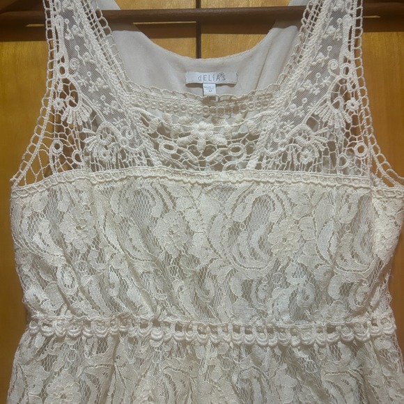 Delias Babydoll Top Size M Y2K Cream Lace V Neck Crochet Boho Fairy Coquette - Picture 3 of 7